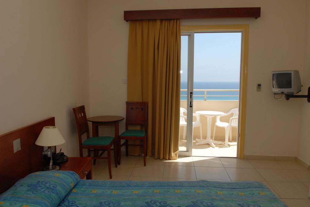 Cavo Zoe Seaside Hotel Protaras Habitación foto